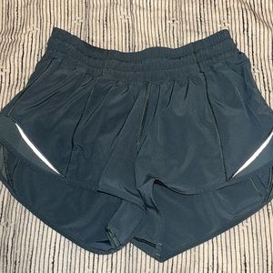 Lululemon Hotty Hot shorts II